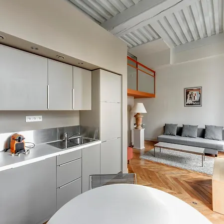 21Royale Apartment Lyon Room photo